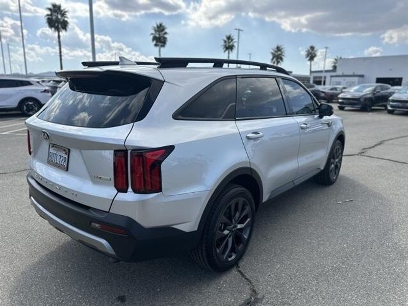 Used 2021 Kia Sorento SX Prestige X-LineImage 5