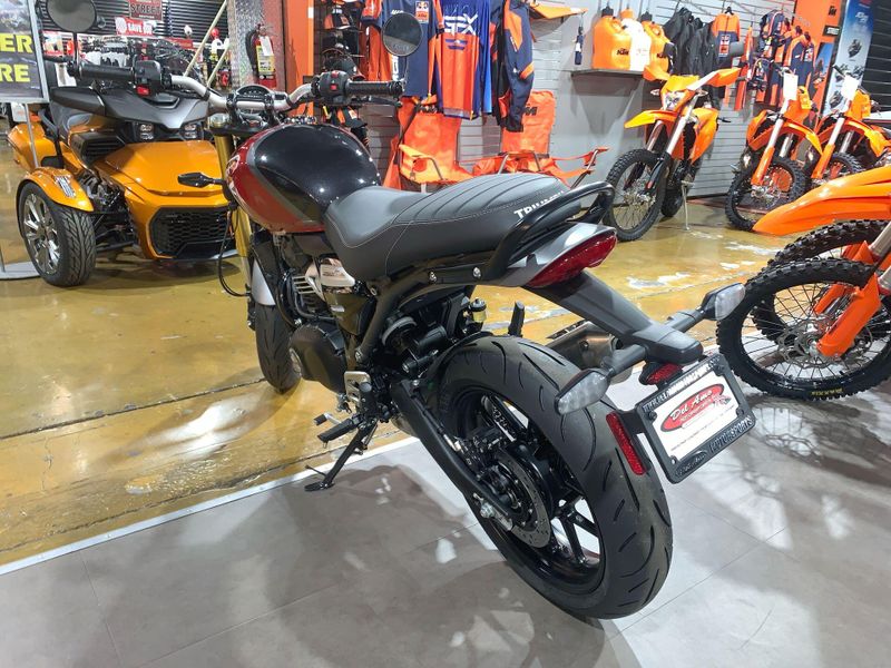 New 2025 Triumph SPEED 400 Image 14