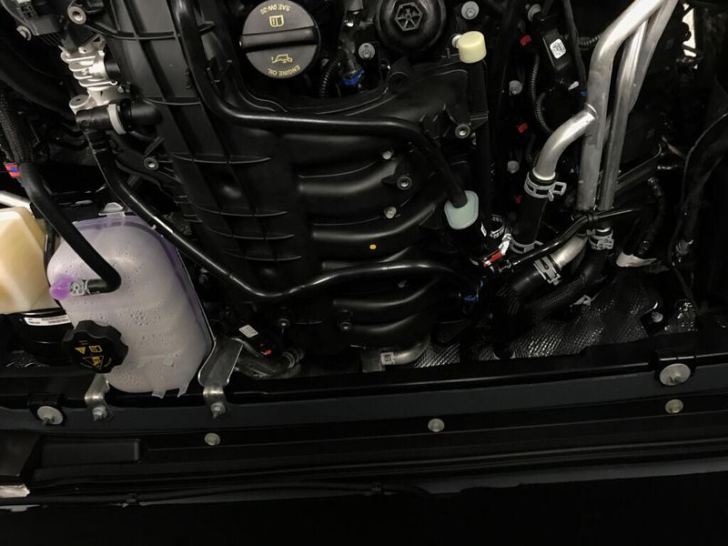 New 2026 Jeep Gladiator Sahara 4x4Image 17