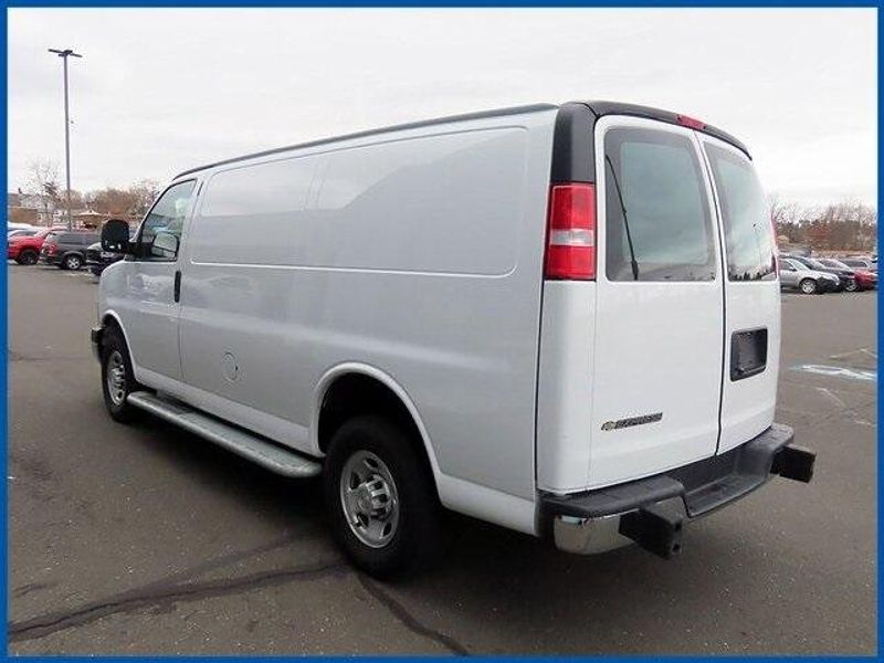 2023 Chevrolet Express Cargo Work VanImage 5