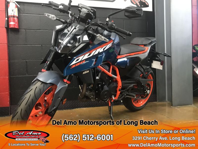 2024 KTM 390 DUKEImage 3