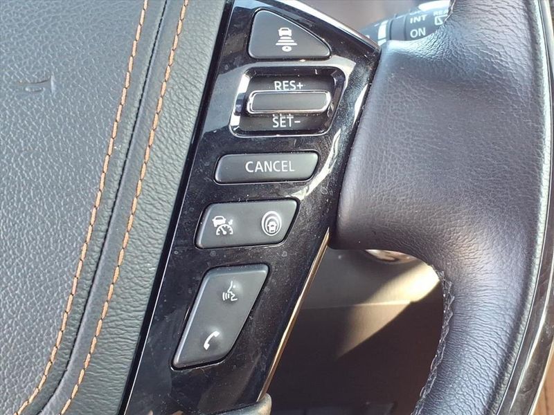 Used 2024 INFINITI QX80 SensoryImage 20