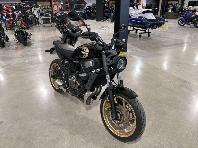 Used 2023 Yamaha XSR700 Image 11