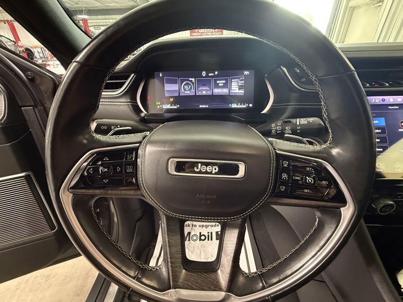 Used 2021 Jeep Grand Cherokee L OverlandImage 29