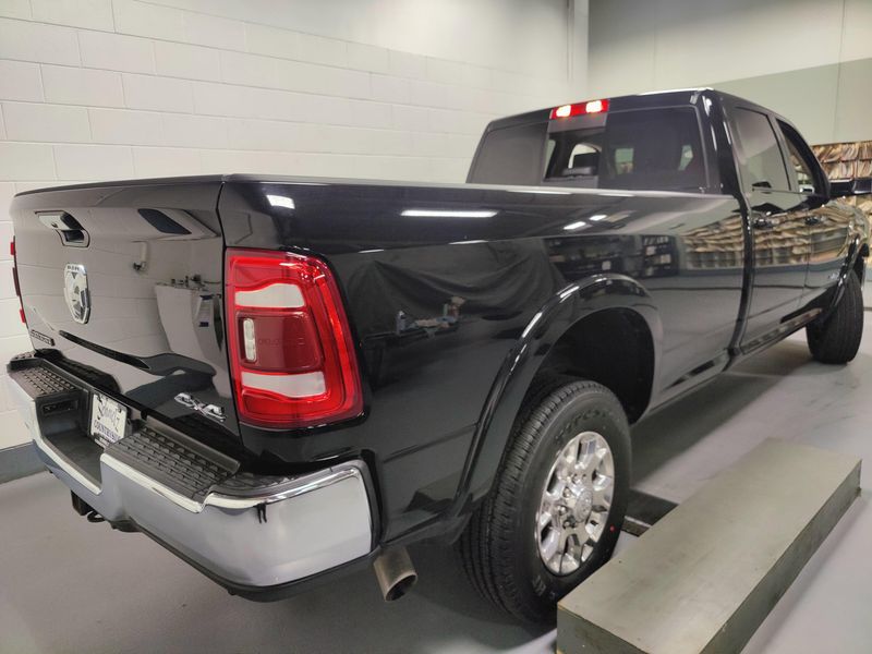 Used 2022 RAM 2500 Laramie Crew Cab LongBox Diesel 4x4Image 9
