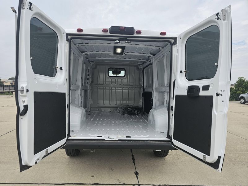 New 2025 RAM ProMaster Cargo Van TradesmanImage 10