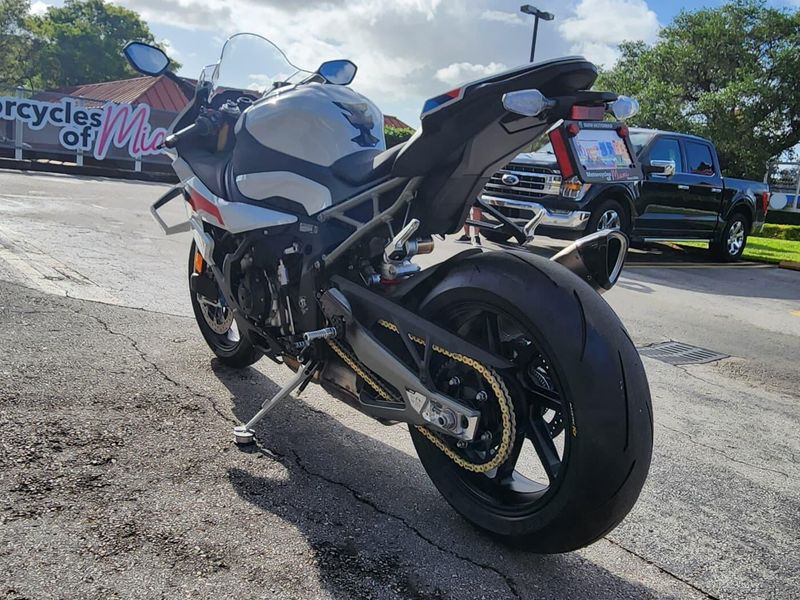 2026 BMW S 1000 RRImage 7