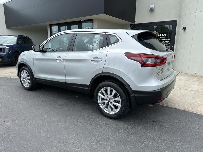 2022 Nissan Rogue Sport SImage 7