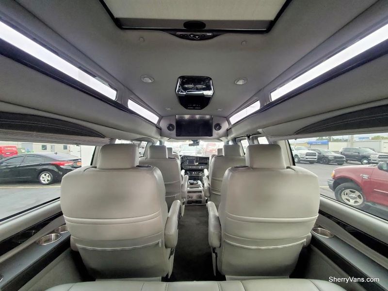 2020 Chevrolet Express Cargo Image 3