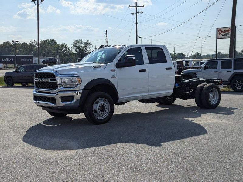 2024 RAM 5500 Tradesman Chassis Crew Cab 4x4 60