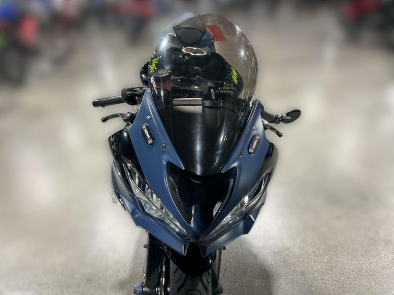 Used 2023 Kawasaki NINJA ZX-6R ABS Image 22