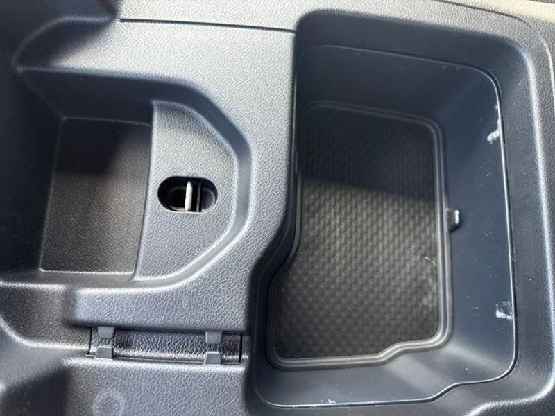 2025 RAM 1500 Tradesman Crew Cab 4x4 5'7' Box