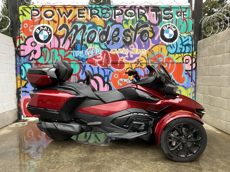 2021 Can-Am SPYDER RTImage 3