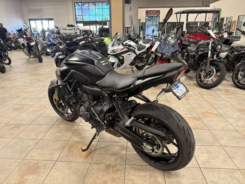 Used 2022 Yamaha MT-07 CA Image 15