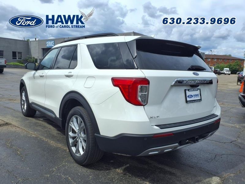 2023 Ford Explorer XLT photo 4