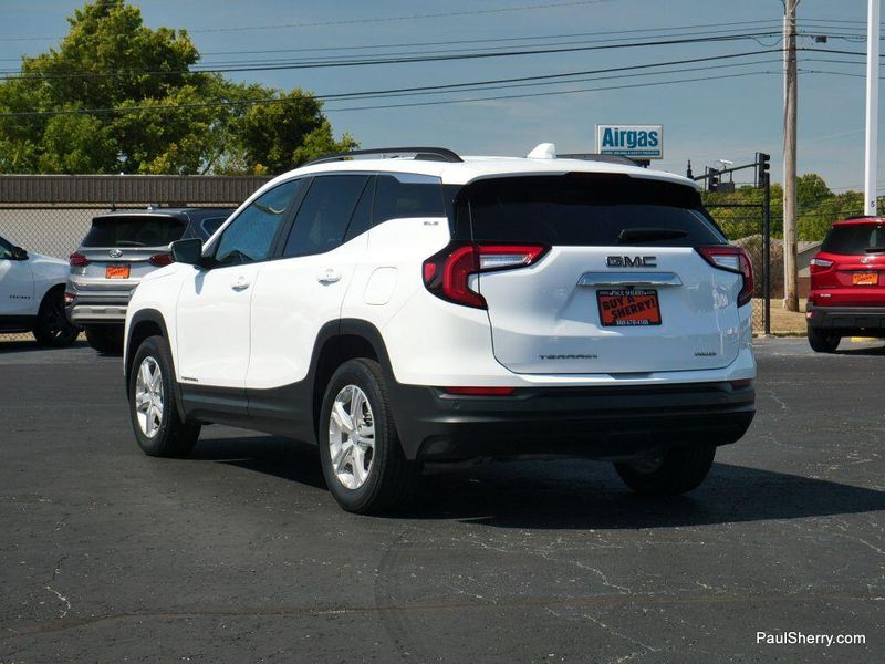Used 2023 GMC Terrain SLE