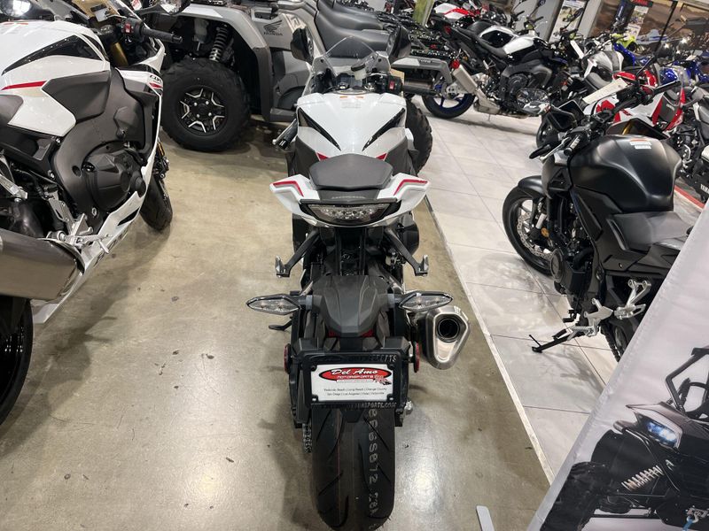 New 2026 Honda CBR1000RR Image 20