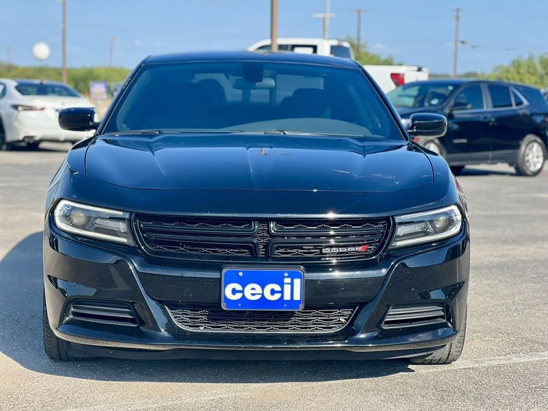 2020 Dodge Charger SXT photo 4