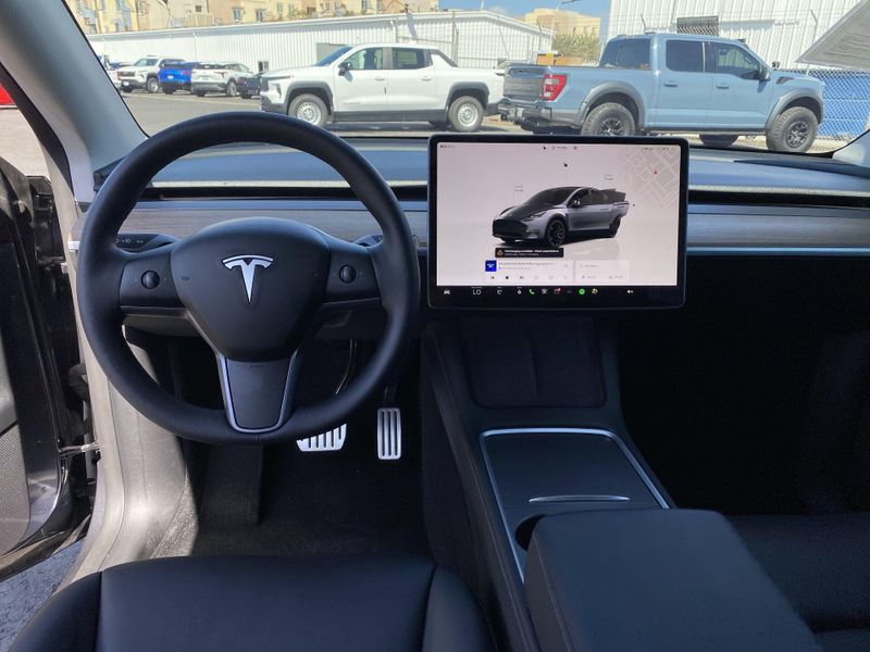 2023 Tesla Model Y PerformanceImage 22