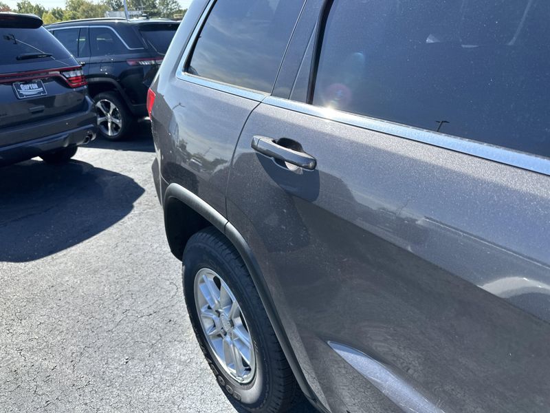 Used 2018 Jeep Grand Cherokee Laredo EImage 6