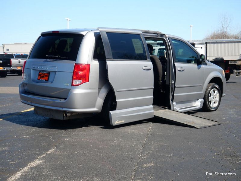 Used 2013 Dodge Grand Caravan SXT