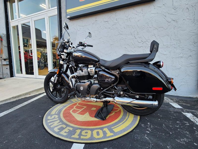 New 2024 Royal Enfield SUPER METEOR Image 6