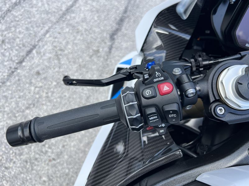 2025 BMW S 1000 RR 