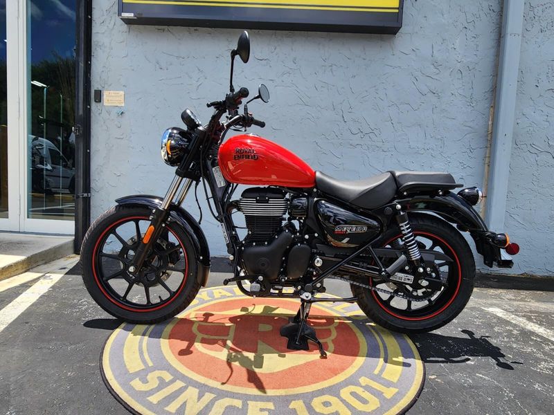 New 2024 Royal Enfield METEOR 350 Image 5