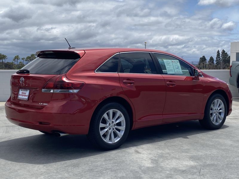 2013 Toyota Venza LEImage 4