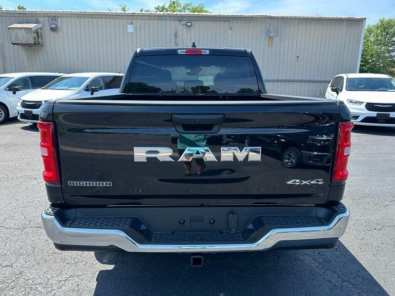 2025 RAM 1500 Big Horn Crew Cab 4x4 5