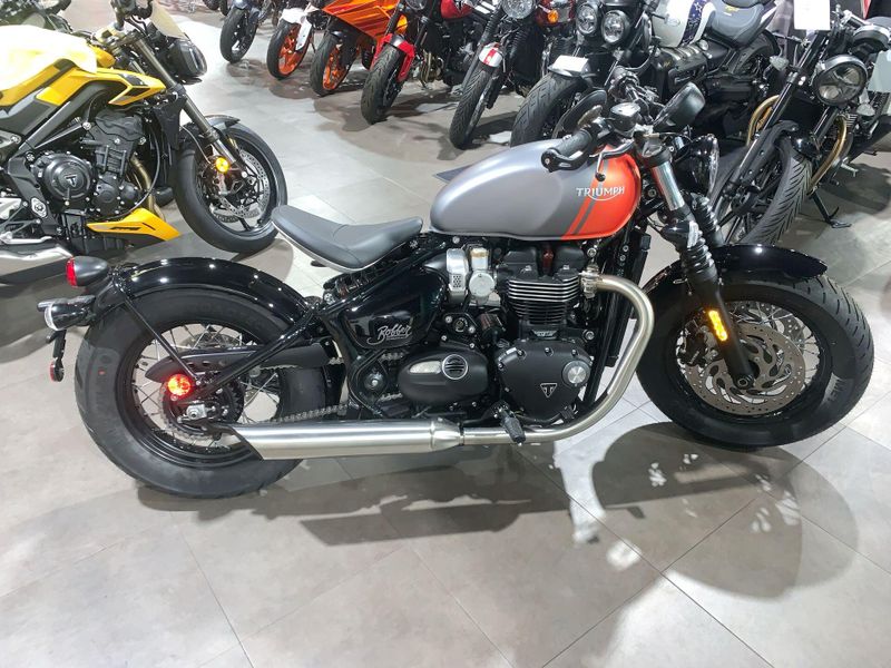 New 2025 Triumph BONNEVILLE BOBBER Image 12