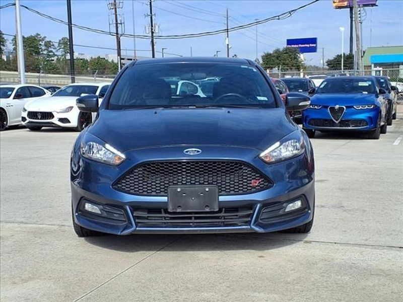 2018 Ford Focus STImage 8