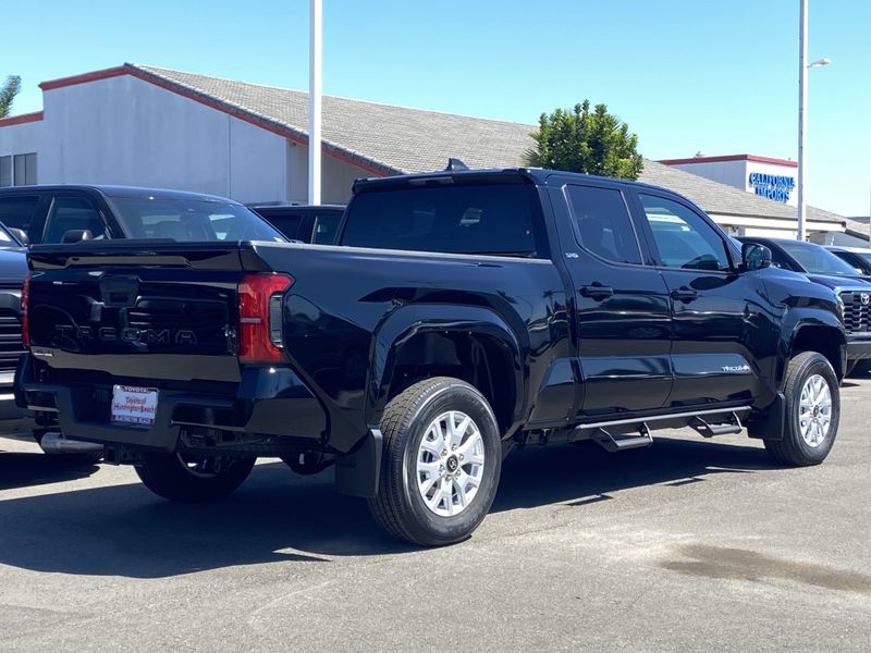 New 2025 Toyota Tacoma SR5Image 3