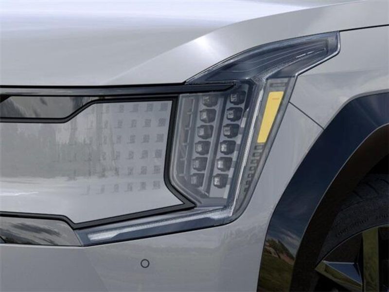New 2026 Kia EV9 LandImage 10