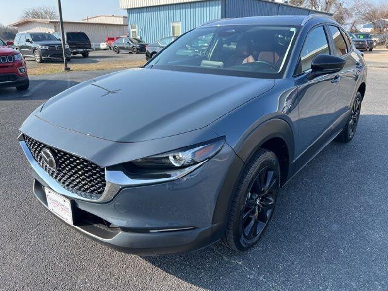 2024 Mazda CX-30 2.5 S Carbon EditionImage 3
