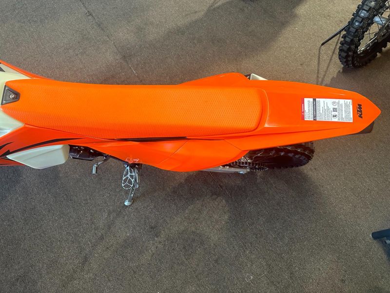 New 2025 KTM 150 XC-W Image 16