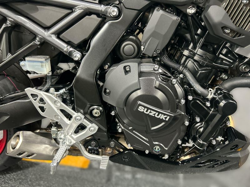 New 2026 Suzuki GSX-8TT Image 21