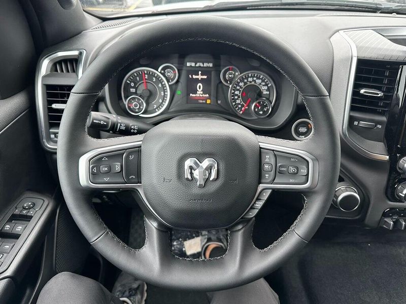 2025 Ram 1500 Big Horn photo 2