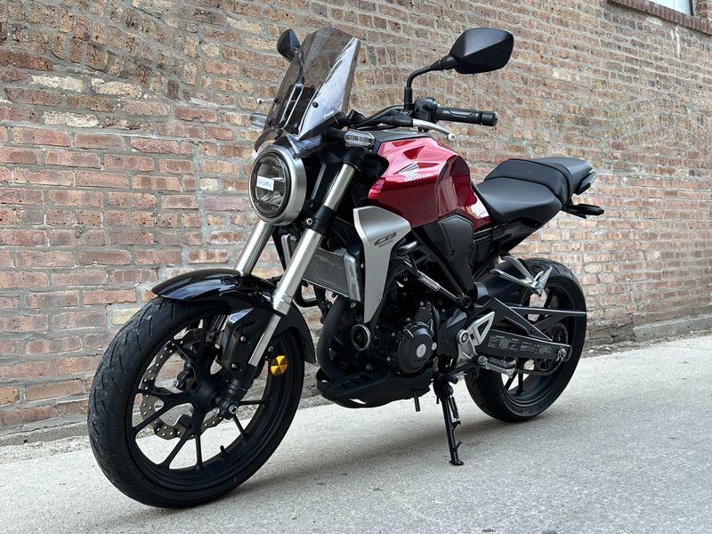 2019 Honda CB300R  Image 4