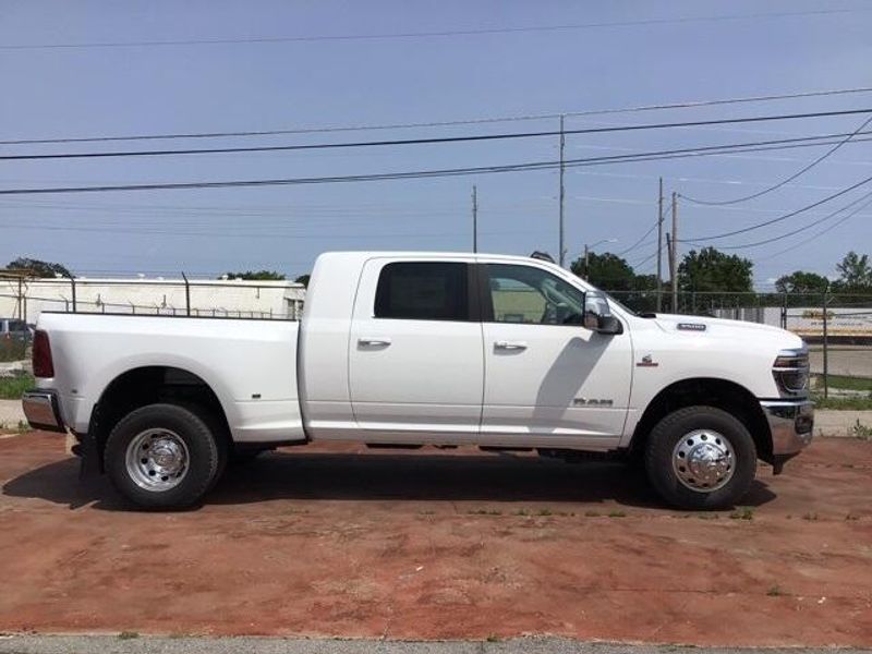 2025 RAM 3500 Laramie Mega Cab 4x4 6