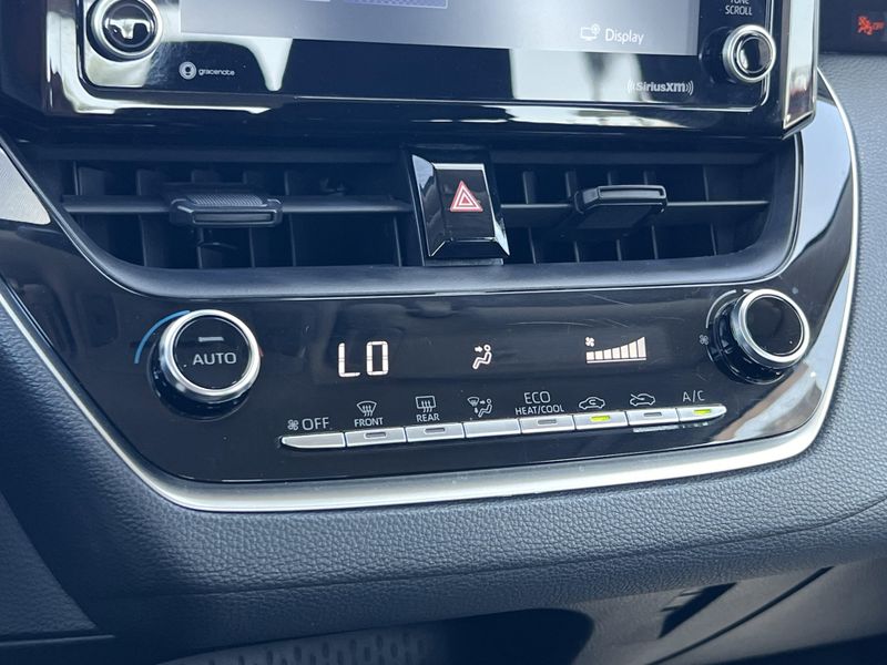 Used 2022 Toyota Corolla LEImage 16
