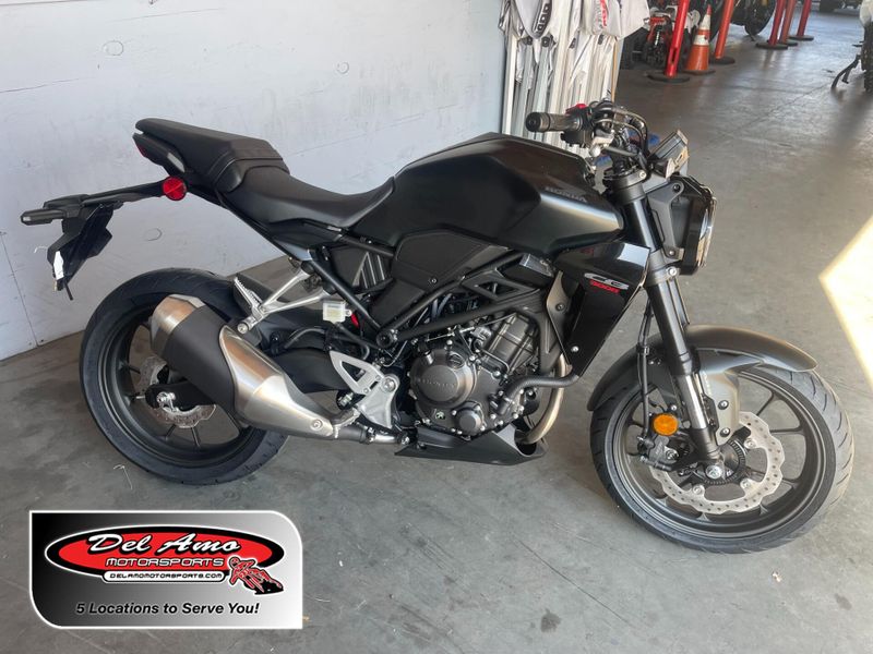 New 2025 Honda CB300R ABS 