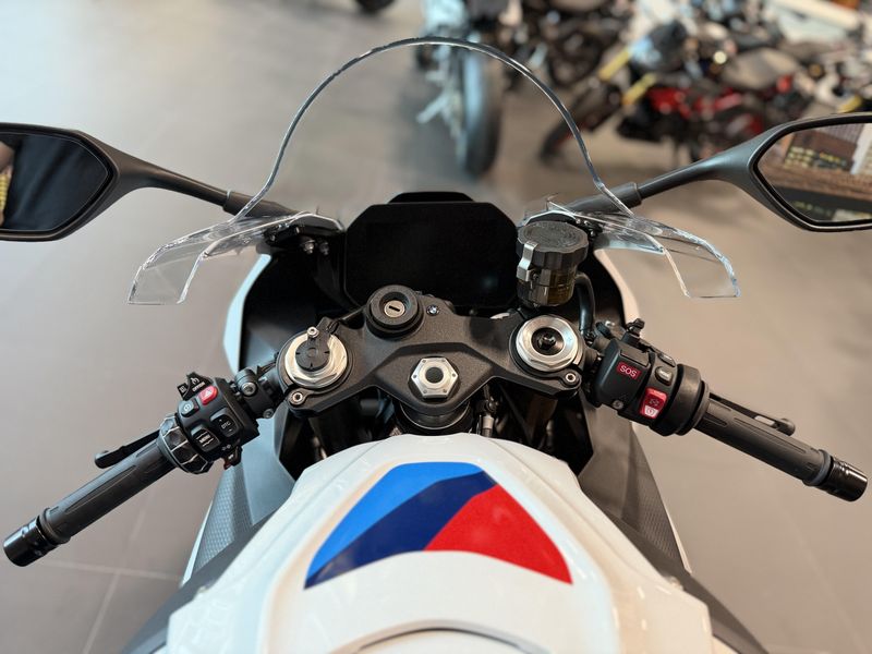 2025 BMW S 1000 RRImage 3