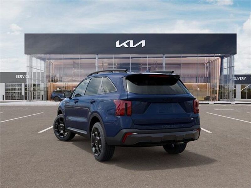 2025 Kia Sorento X-Line SXImage 4