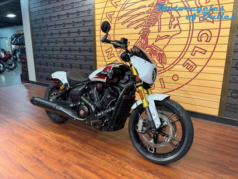 2025 Indian Motorcycle 101 Scout Image 2