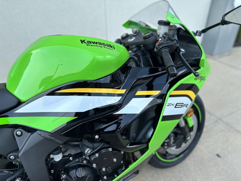 2025 Kawasaki Ninja ZX6R KRT EditionImage 8