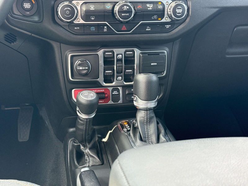 New 2025 Jeep Wrangler 4xE Willys 4xe
