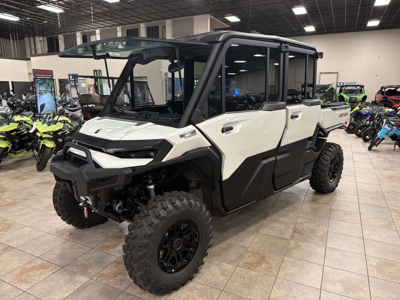 New 2026 Can-Am DEFENDER MAX LIMITED CAB HD11 Image 13