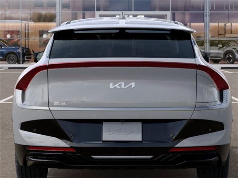 2025 Kia EV6 WindImage 13