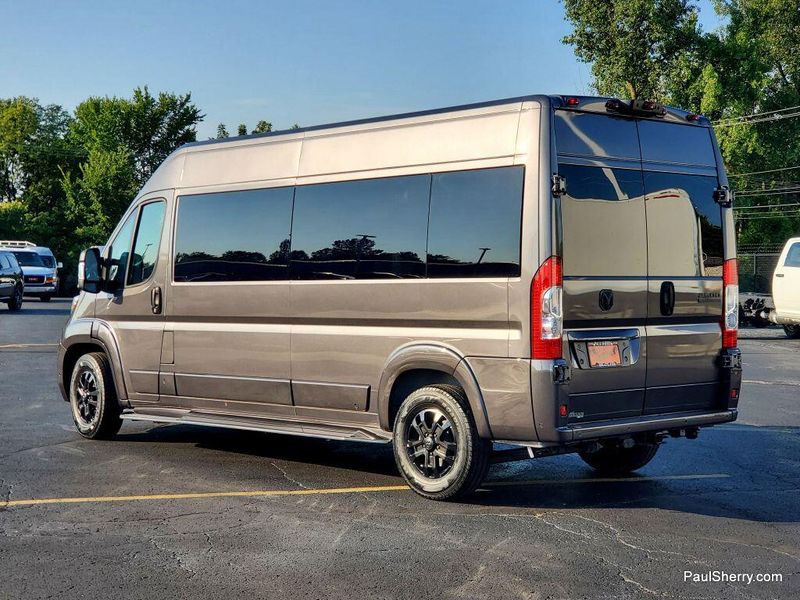New 2024 RAM Promaster 2500 Slt+ Window Van High Roof 159